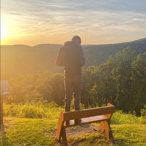 Meet your Posher, Waylon